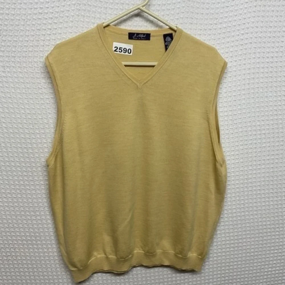 NWOT J. Ashford Wool Mark Yellow V-Neck Sweater Vest Men XL Italy 100% Wool